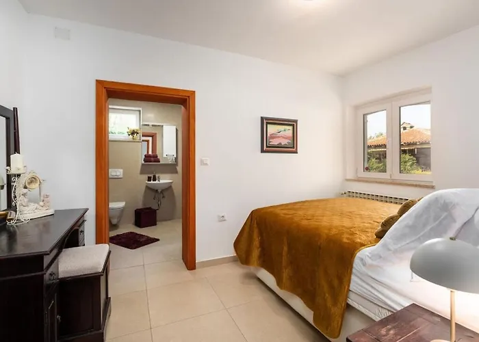 Вілла Fantastika Grande Luxus Пореч