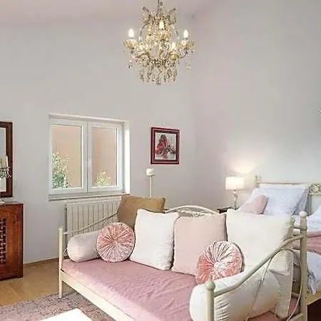 Fantastika Grande Luxus Villa *