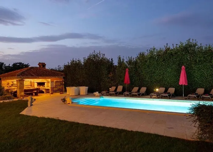 Βίλα Fantastika Grande Luxus Πόρετς