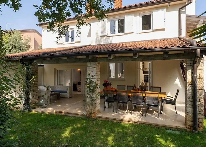 Fantastika Grande Luxus * Πόρετς